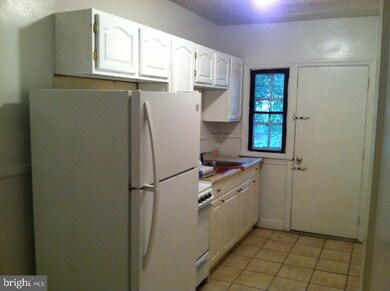 812 Argonne Dr, Baltimore, MD 21218 - photo 7