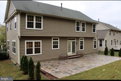 15514 Glastonbury Way, Upper Marlboro, MD 20774 - photo 2