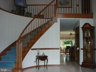 5 Silvers Ln N, Cranbury Township, NJ 08512 - photo 3