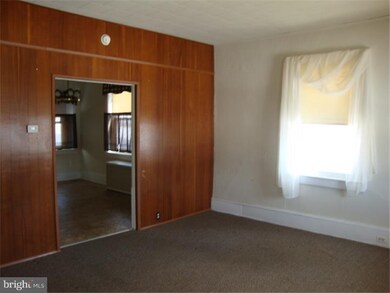 94 W Adamsdale Rd, Schuylkill Haven, PA 17972 - photo 2