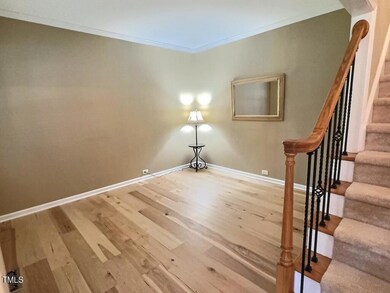 5_photo-5200-dutch-elm-drive