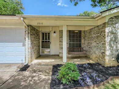 2316 Shady Meadow Dr, Bedford, TX 76021 - photo 4