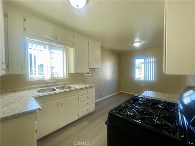 321 N Beverly Ct unit 321A, Ontario, CA 91762 - photo 5