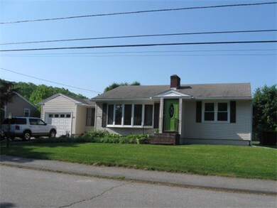 29 Beresford St, Lawrence, MA 01843 - photo 2