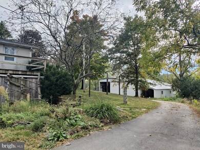 339 Hickory Hollow Ln, Mc Connellsburg, PA 17233 - photo 4