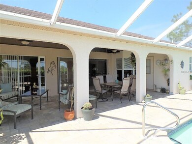 SPACIOUS SCREENED LANIA & POOL + HOT TUB !!