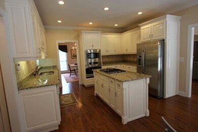 200 Ashbury Ln, Macon, GA 31210 - photo 6