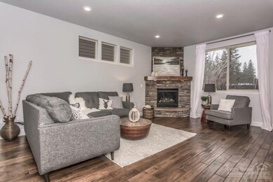 20169 Stonegate Dr, Bend, OR 97702 - photo 4