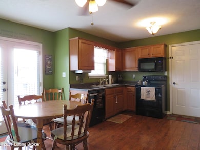 111 Savannah Dawn Ct, Mount Washington, KY 40047 - photo 3