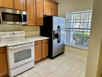 3321 Wilshire Way Rd unit 6, Orlando, FL 32829 - photo 5
