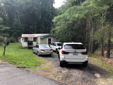 28 Massey Rd, Hendersonville, NC 28792 - photo 3