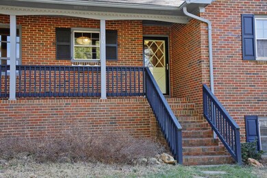 510 Oakwood Dr, Pittsboro, NC 27312 - photo 2