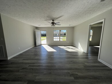 1065 Indian Springs Cir, Manchester, TN 37355 - photo 2