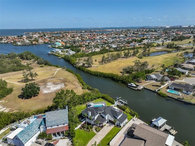 945 Bunker View Dr, Apollo Beach, FL 33572 - photo 7