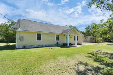 20321 Ramblewood Dr, Brazoria, TX 77422 - photo 5