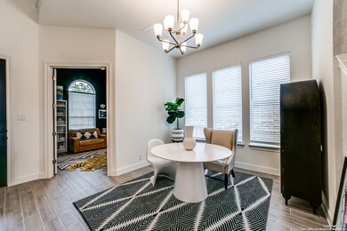 24825 Marcia View, San Antonio, TX 78261 - photo 6