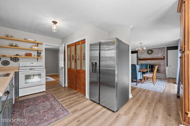 311 Forest Grove Ave, Jacksonville, NC 28540 - photo 7