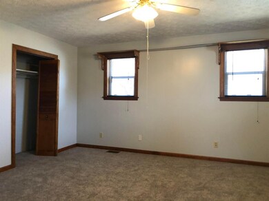 601 W Johns St, Blanchester, OH 45107 - photo 3
