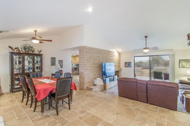 6) DINING TO GREAT ROOM