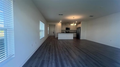 692 Stoney Pointe Cir, Kissimmee, FL 34747 - photo 6