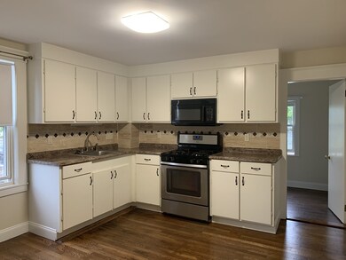 4 Pearson St unit 2, Saugus, MA 01906 - photo 3