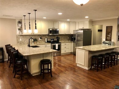 2600 Stonybrook Ln, Franklin, IN 46131 - photo 4