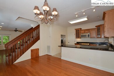25 Shanty Springs Ct unit B / 21, Banner Elk, NC 28604 - photo 7