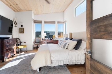 11658 Mcclintock Loop, Truckee, CA 96161 - photo 7