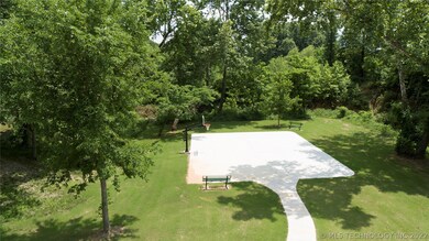 2233 W Charlotte St, Broken Arrow, OK 74011 - photo 5