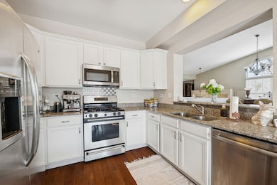 2750 Langley Cir unit 203013, Glenview, IL 60026 - photo 6