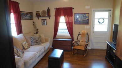 2 Living Room