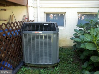 248 Lily Ct, Hagerstown, MD 21740 - photo 5