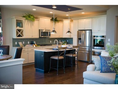 4367 Allegiant St, Center Valley, PA 18034 - photo 2