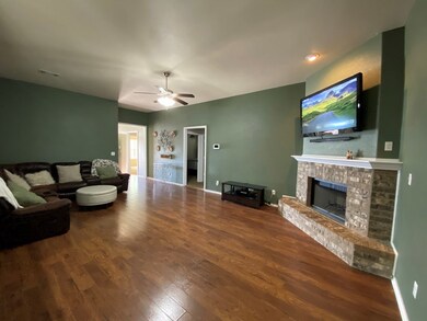 421 E 98th St, Odessa, TX 79765 - photo 5