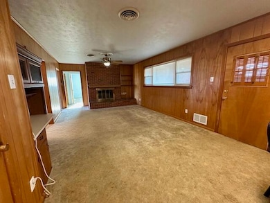 1224 S Ralls Hwy, Floydada, TX 79235 - photo 6