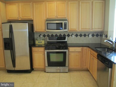 22739 Settlers Trail Terrace unit 22739, Ashburn, VA 20148 - photo 3