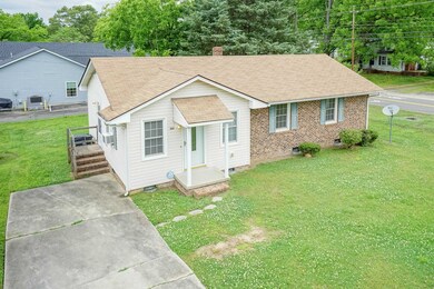 100 Leak Ave, Oxford, NC 27565 - photo 5