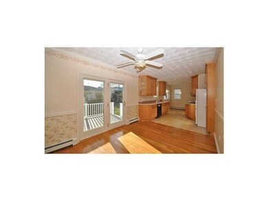 Dining Area.
