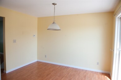 94 Beech Hill Ave unit 1, Manchester, NH 03103 - photo 5