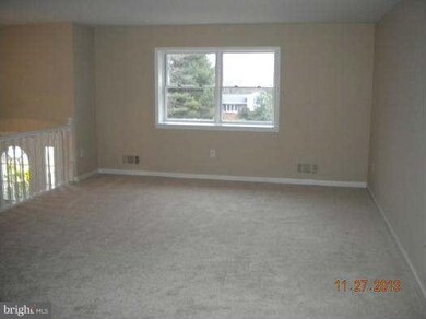 8404 Stonehouse Rd, Frederick, MD 21702 - photo 5