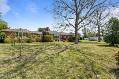 402 Carmen Ave, Jacksonville, NC 28540 - photo 3