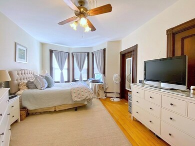 101 Warren St unit 3, Boston, MA 02129 - photo 4