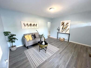 314 Hill St, Reidsville, NC 27320 - photo 6