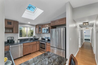 7 Phoenix Dr, Kingston, NH 03848 - photo 7