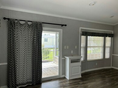 6941 Macdonald Ct unit 14, Zephyrhills, FL 33541 - photo 6