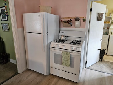 New Frig & Stove