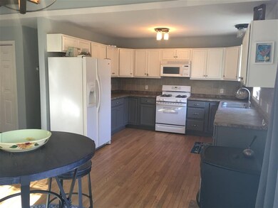 146 Crabapple Dr, Sanbornville, NH 03872 - photo 5