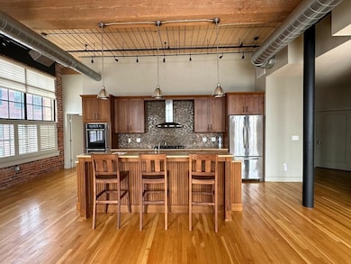 491 Dutton St unit 402, Lowell, MA 01854 - photo 5