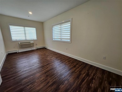 113-117 Union St unit 101, Palisades Park, NJ 07650 - photo 3