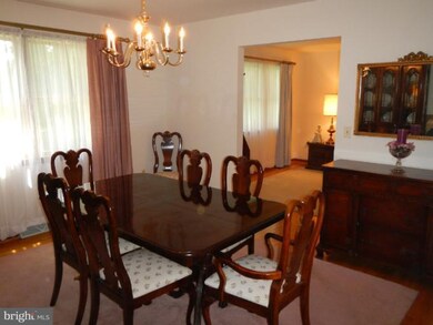 10221 Harvest Fields Dr, Woodstock, MD 21163 - photo 5